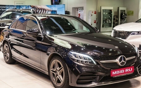 Mercedes-Benz C-Класс, 2019 год, 3 323 789 рублей, 21 фотография