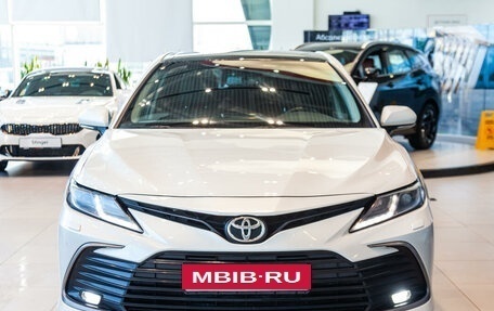 Toyota Camry, 2021 год, 2 882 789 рублей, 8 фотография
