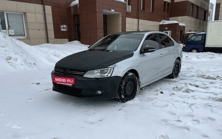 Volkswagen Jetta VI, 2013 год, 850 000 рублей, 3 фотография