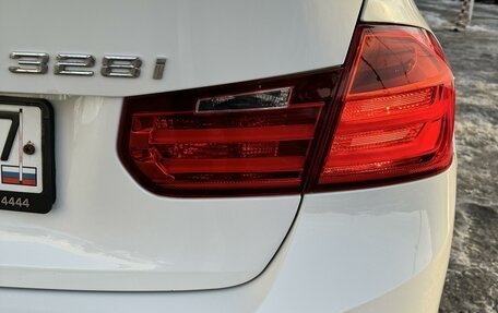 BMW 3 серия, 2012 год, 1 990 000 рублей, 19 фотография