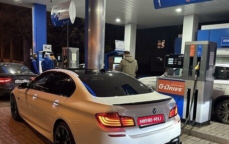 BMW 5 серия, 2015 год, 3 000 000 рублей, 12 фотография