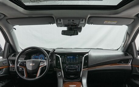 Cadillac Escalade IV, 2017 год, 5 999 000 рублей, 9 фотография