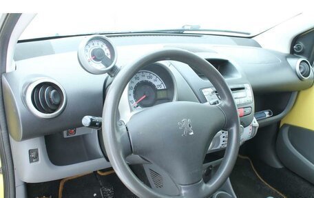 Peugeot 107 I рестайлинг, 2011 год, 435 000 рублей, 17 фотография