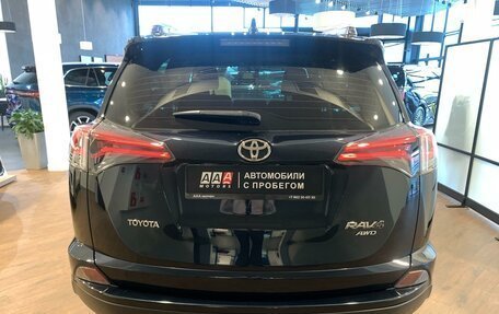 Toyota RAV4, 2017 год, 2 999 000 рублей, 6 фотография