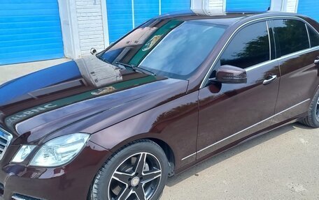 Mercedes-Benz E-Класс, 2011 год, 1 659 178 рублей, 1 фотография