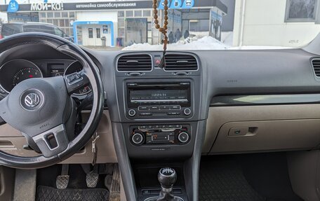 Volkswagen Golf VI, 2012 год, 900 000 рублей, 4 фотография