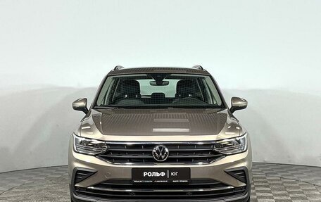 Volkswagen Tiguan II, 2022 год, 3 337 000 рублей, 2 фотография