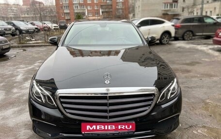 Mercedes-Benz E-Класс, 2019 год, 5 199 000 рублей, 5 фотография