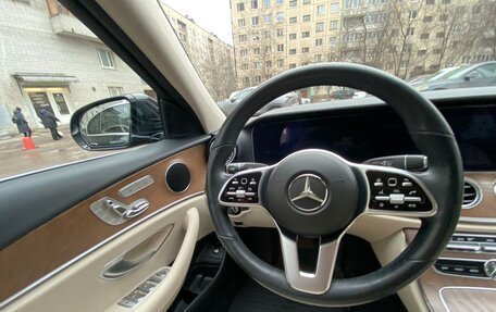 Mercedes-Benz E-Класс, 2019 год, 5 199 000 рублей, 15 фотография