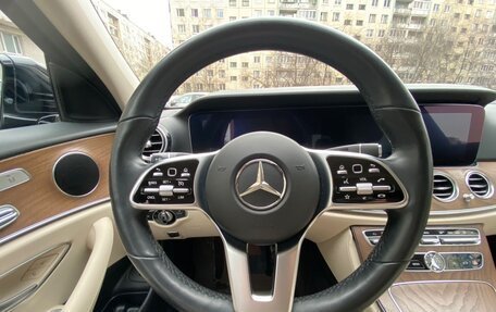 Mercedes-Benz E-Класс, 2019 год, 5 199 000 рублей, 14 фотография