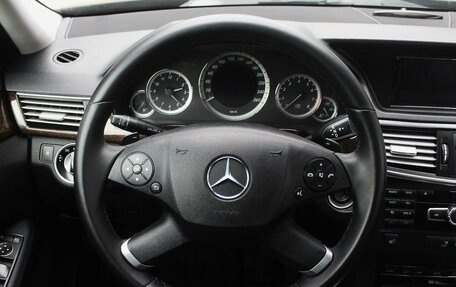 Mercedes-Benz E-Класс, 2013 год, 1 519 000 рублей, 20 фотография