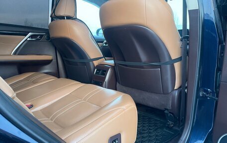 Lexus RX IV рестайлинг, 2016 год, 4 500 000 рублей, 12 фотография