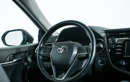 Toyota Camry, 2020 год, 3 279 000 рублей, 14 фотография