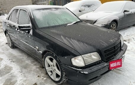 Mercedes-Benz C-Класс, 1998 год, 700 000 рублей, 4 фотография