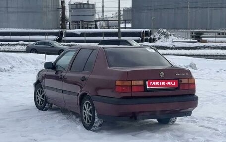 Volkswagen Vento, 1993 год, 220 000 рублей, 4 фотография