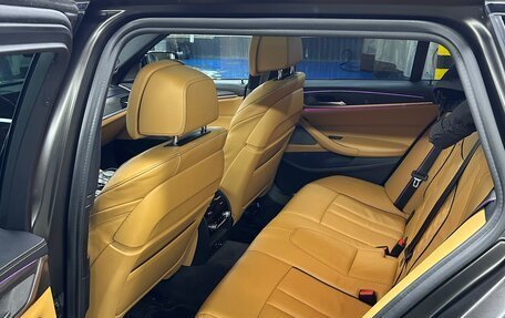 BMW 5 серия, 2018 год, 4 899 000 рублей, 11 фотография