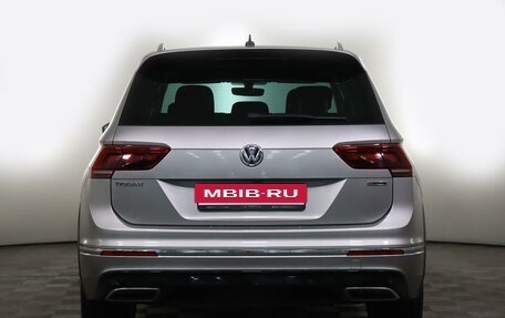 Volkswagen Tiguan II, 2018 год, 3 434 000 рублей, 6 фотография