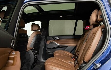 BMW X7, 2021 год, 11 690 000 рублей, 8 фотография