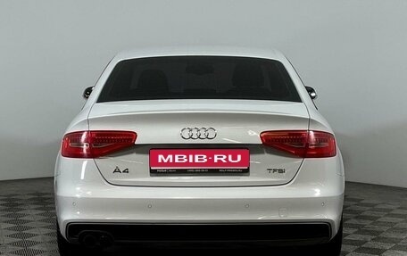 Audi A4, 2015 год, 1 690 000 рублей, 6 фотография