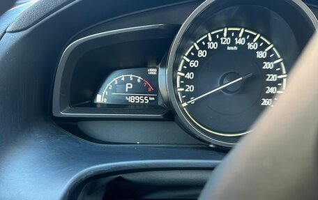 Mazda 3, 2017 год, 1 800 000 рублей, 4 фотография