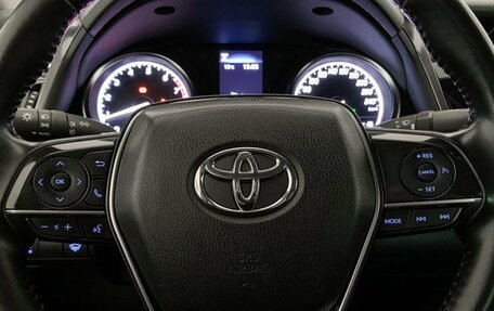 Toyota Camry, 2020 год, 2 999 000 рублей, 13 фотография