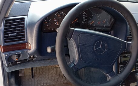 Mercedes-Benz S-Класс, 1998 год, 595 000 рублей, 2 фотография