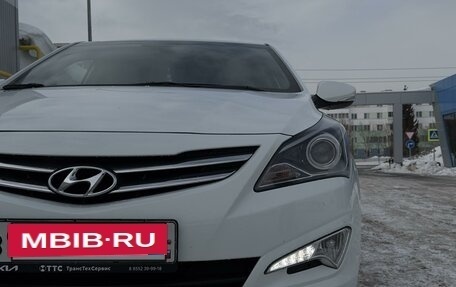 Hyundai Solaris II рестайлинг, 2016 год, 1 100 000 рублей, 4 фотография