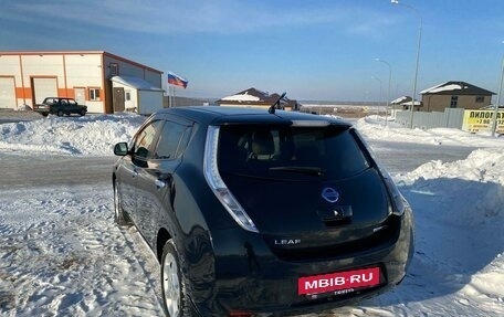 Nissan Leaf I, 2011 год, 600 000 рублей, 2 фотография