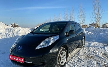 Nissan Leaf I, 2011 год, 600 000 рублей, 11 фотография