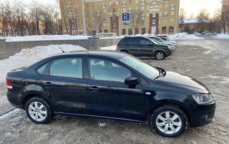 Volkswagen Polo VI (EU Market), 2012 год, 990 000 рублей, 3 фотография