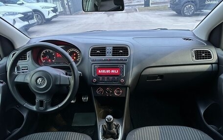 Volkswagen Polo VI (EU Market), 2011 год, 795 000 рублей, 12 фотография