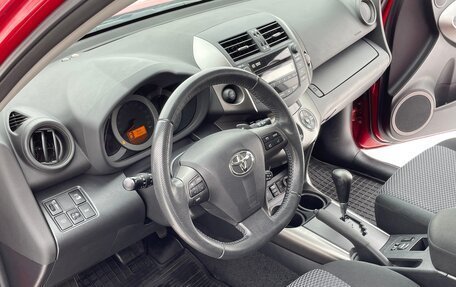 Toyota RAV4, 2011 год, 1 560 000 рублей, 14 фотография