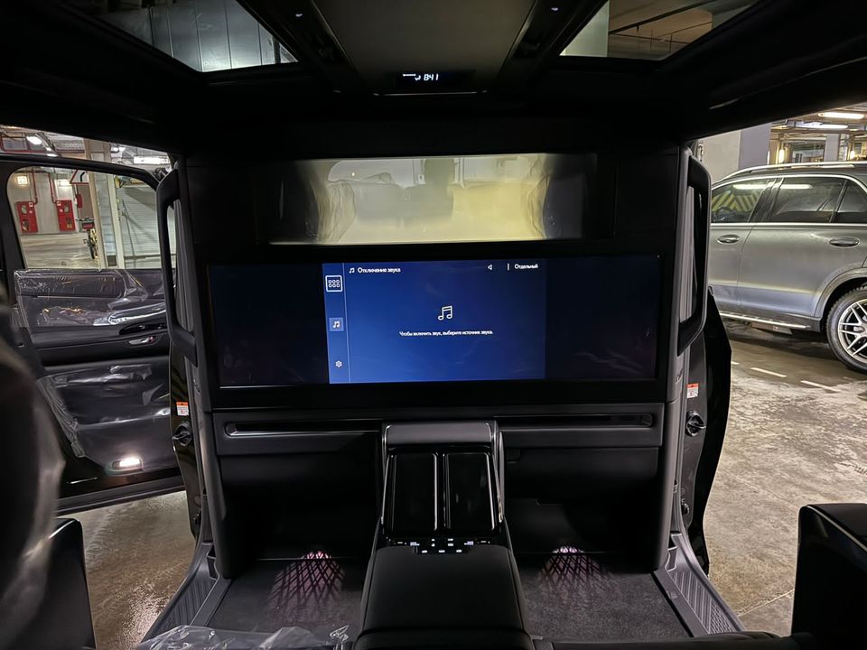 Lexus LM I, 2024 год, 26 000 000 рублей, 11 фотография