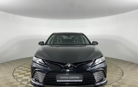 Toyota Camry, 2023 год, 4 750 000 рублей, 2 фотография
