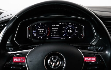 Volkswagen Tiguan II, 2019 год, 3 400 000 рублей, 19 фотография