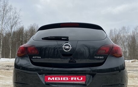 Opel Astra J, 2011 год, 1 300 000 рублей, 5 фотография