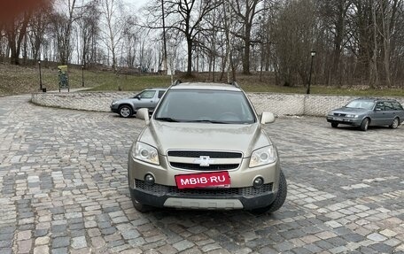 Chevrolet Captiva I, 2008 год, 840 000 рублей, 3 фотография
