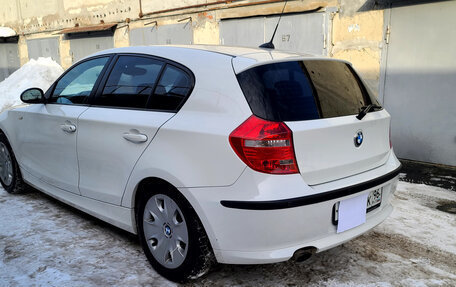 BMW 1 серия, 2009 год, 1 200 000 рублей, 10 фотография