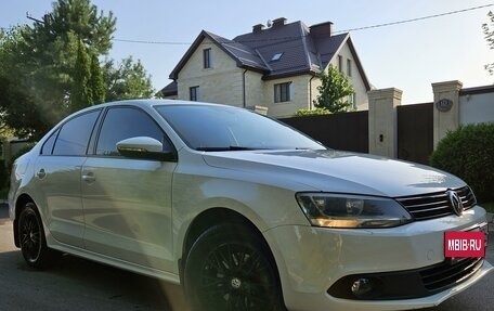 Volkswagen Jetta VI, 2012 год, 1 550 000 рублей, 4 фотография