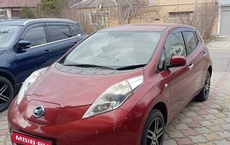 Nissan Leaf I, 2012 год, 700 000 рублей, 1 фотография