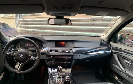 BMW 5 серия, 2013 год, 2 399 999 рублей, 18 фотография
