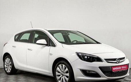 Opel Astra J, 2013 год, 900 000 рублей, 10 фотография