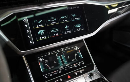Audi RS 6, 2021 год, 12 250 000 рублей, 8 фотография