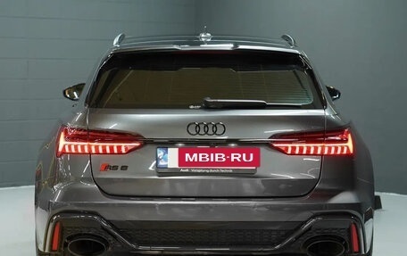 Audi RS 6, 2021 год, 12 250 000 рублей, 5 фотография