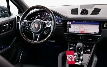Porsche Cayenne III, 2018 год, 9 090 000 рублей, 12 фотография