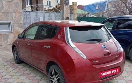 Nissan Leaf I, 2012 год, 700 000 рублей, 4 фотография