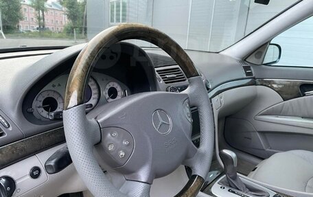 Mercedes-Benz E-Класс, 2003 год, 1 290 000 рублей, 13 фотография