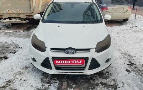 Ford Focus III, 2011 год, 920 000 рублей, 2 фотография