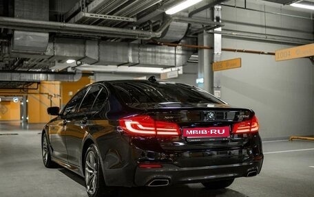 BMW 5 серия, 2019 год, 3 911 000 рублей, 8 фотография