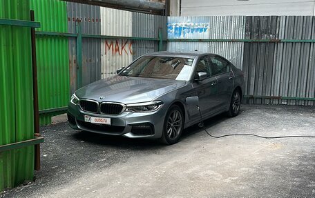 BMW 5 серия, 2019 год, 4 300 000 рублей, 15 фотография